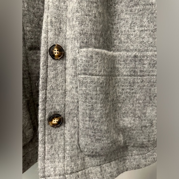 Madewell lined shacket. Size small. Gray. Wool/alpaca. Button down. - Picture 2 of 8